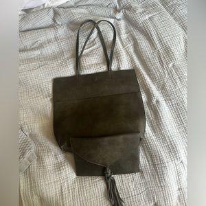 Green tote bag with matching clutch
